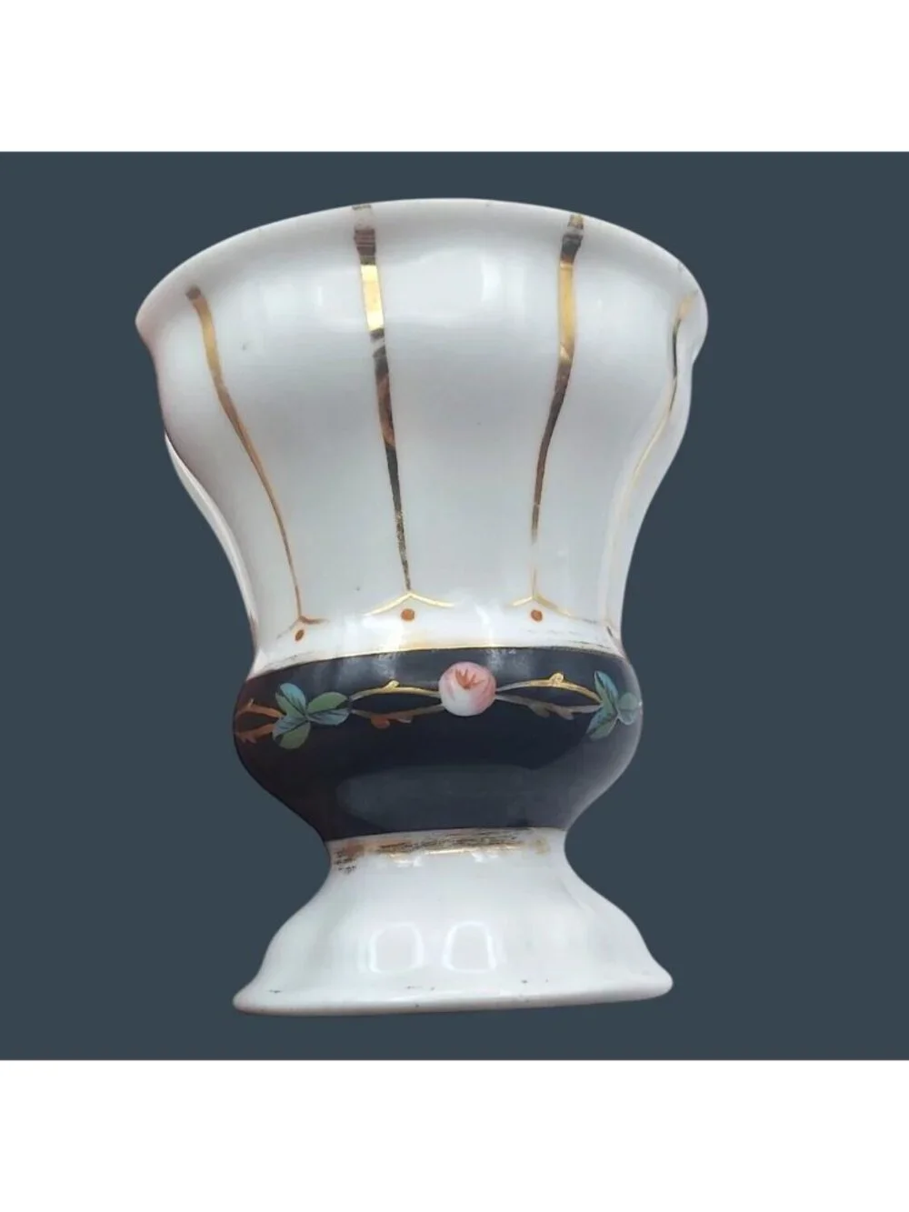 Hand Painted Porcelain Vase Set Of 2 Gold Trim Floral Urn Shape Vtg Victorian